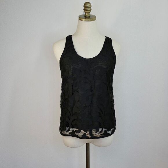 Milly Lace Tank - Picture 12 of 12